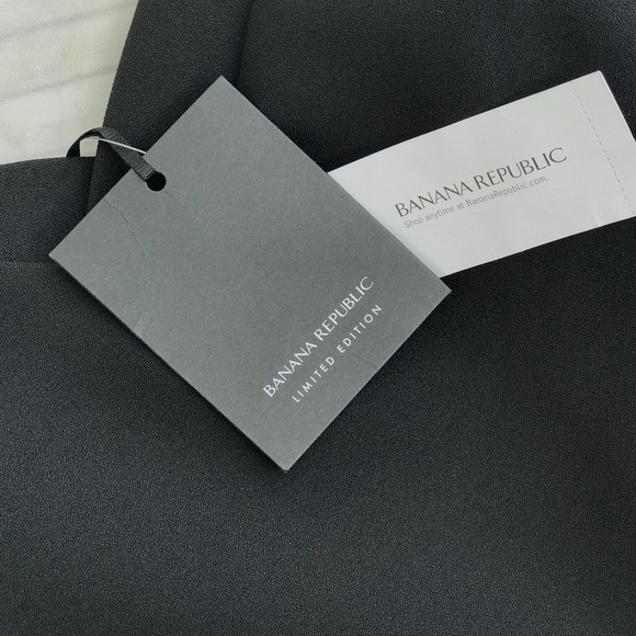 Banana Republic black top with basque - Picture 2 of 5